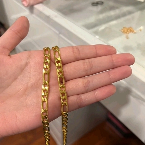 ●3for25$● Gold tone Men and women Minimalist figaro‎ Chain Necklace - Picture 2 of 6